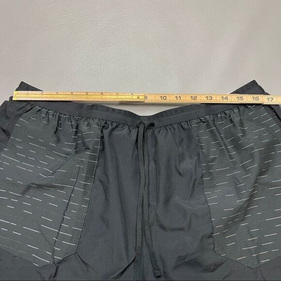 Nike Flex Stride Run Division Running Shorts Men's Size XXL Black NEW DD4791-010 - Picture 4 of 9